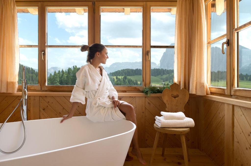 Sporthotel Sonne Alpe Di Siusi Εξωτερικό φωτογραφία
